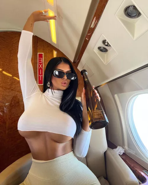 Taylor by Competitive-Muffin-3