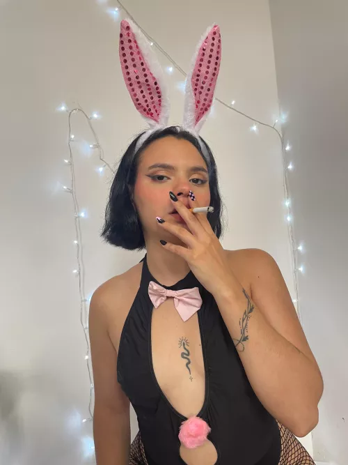 Where do you want me to blow this smoke? 💋 by Kinky-Millie