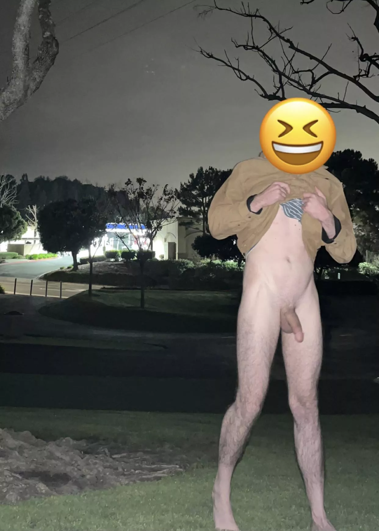 Who dares me to go all the way to the park entrance 👀 posted by walrus_vasectomy