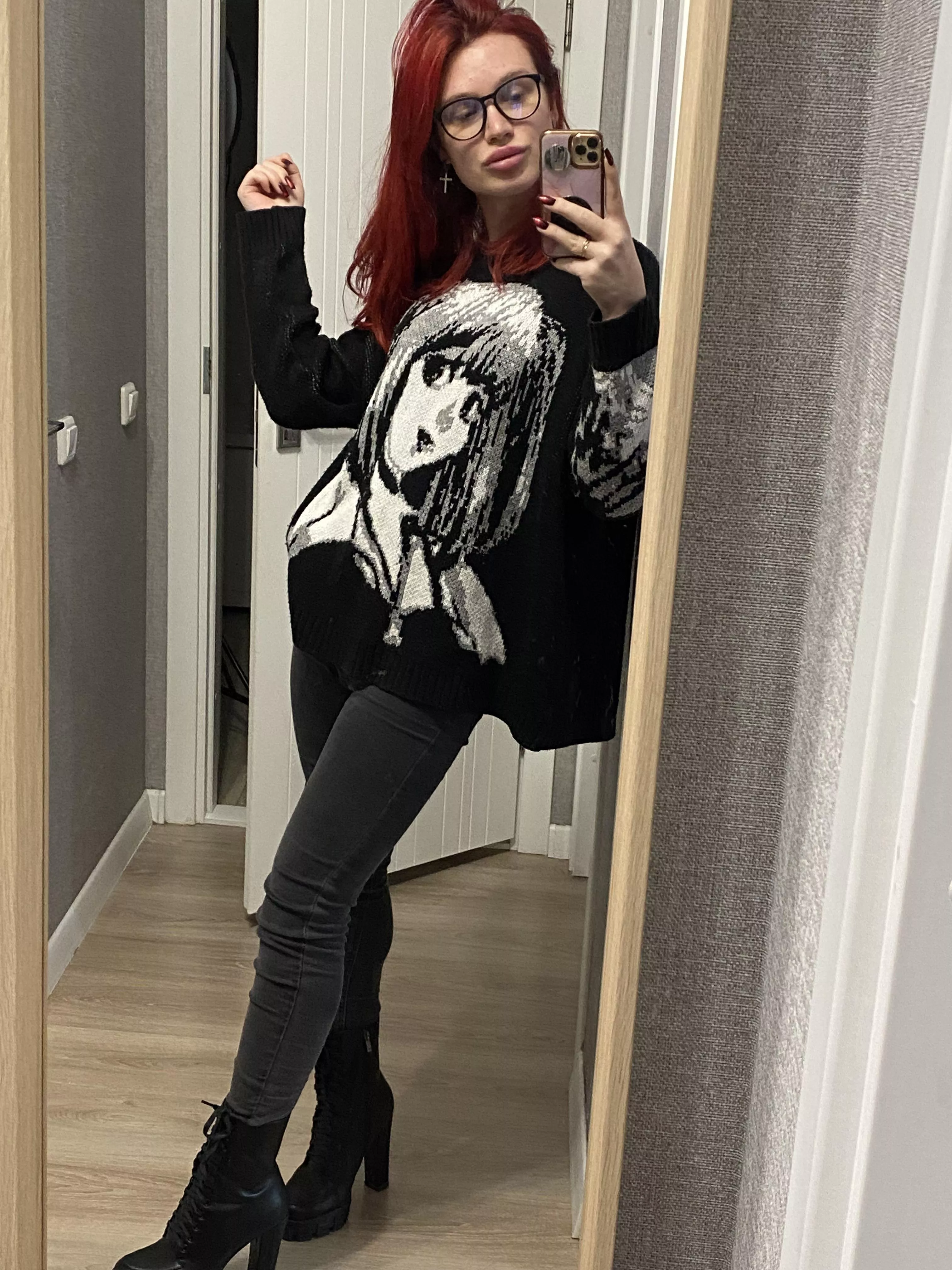 Who love anime? (except me 🤭) posted by RedHead_Mystery