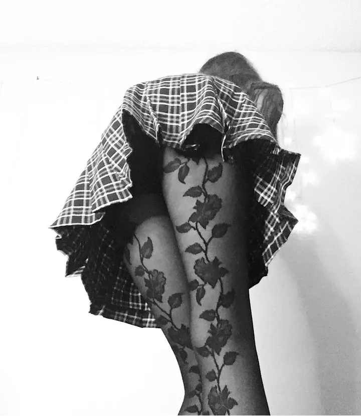 Who Wants To See More of These Flowers? posted by Ellie_in_socks