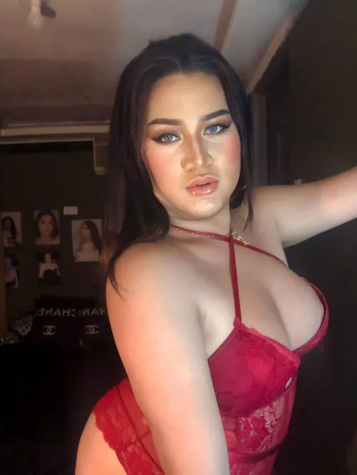 Would you like to worship this body sculpted by g@ds ❤️💦 by Sofie171717