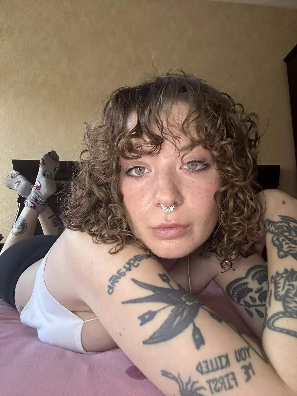 Are u up to play dirty with me? posted by feetyourlick