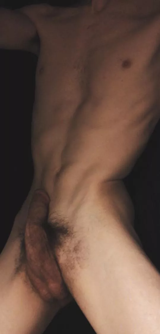 Baring all in bed posted by sir_priv