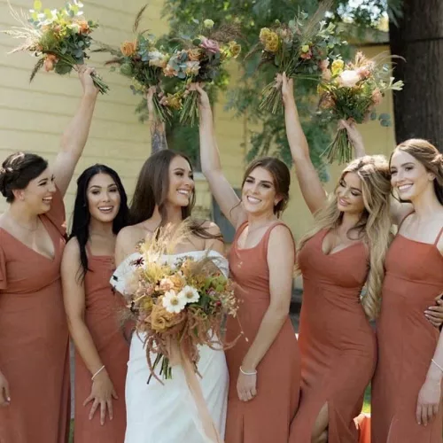 Bridesmaids and the bride by Rubberie