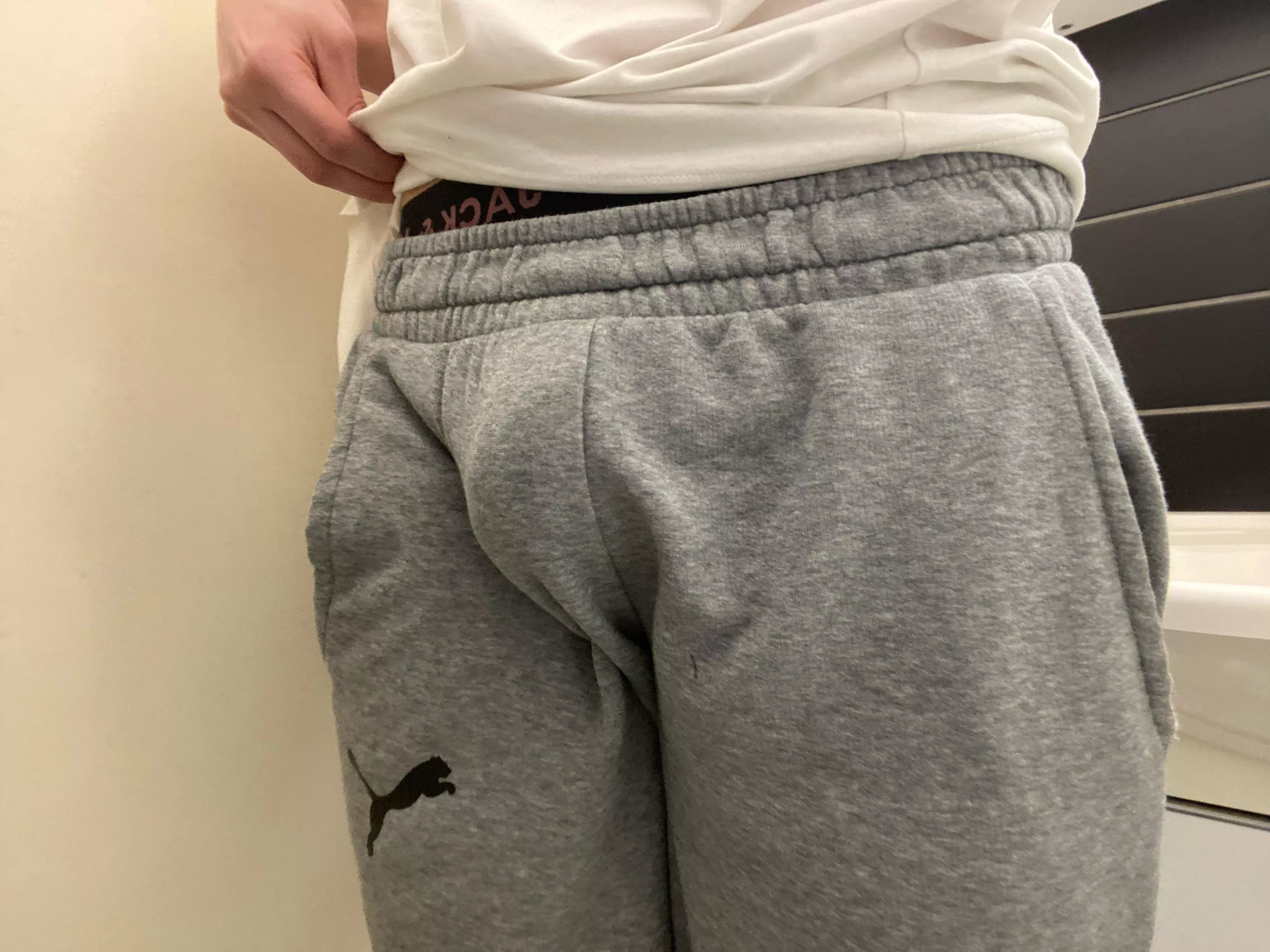 Bulgin posted by Venusvonblonde