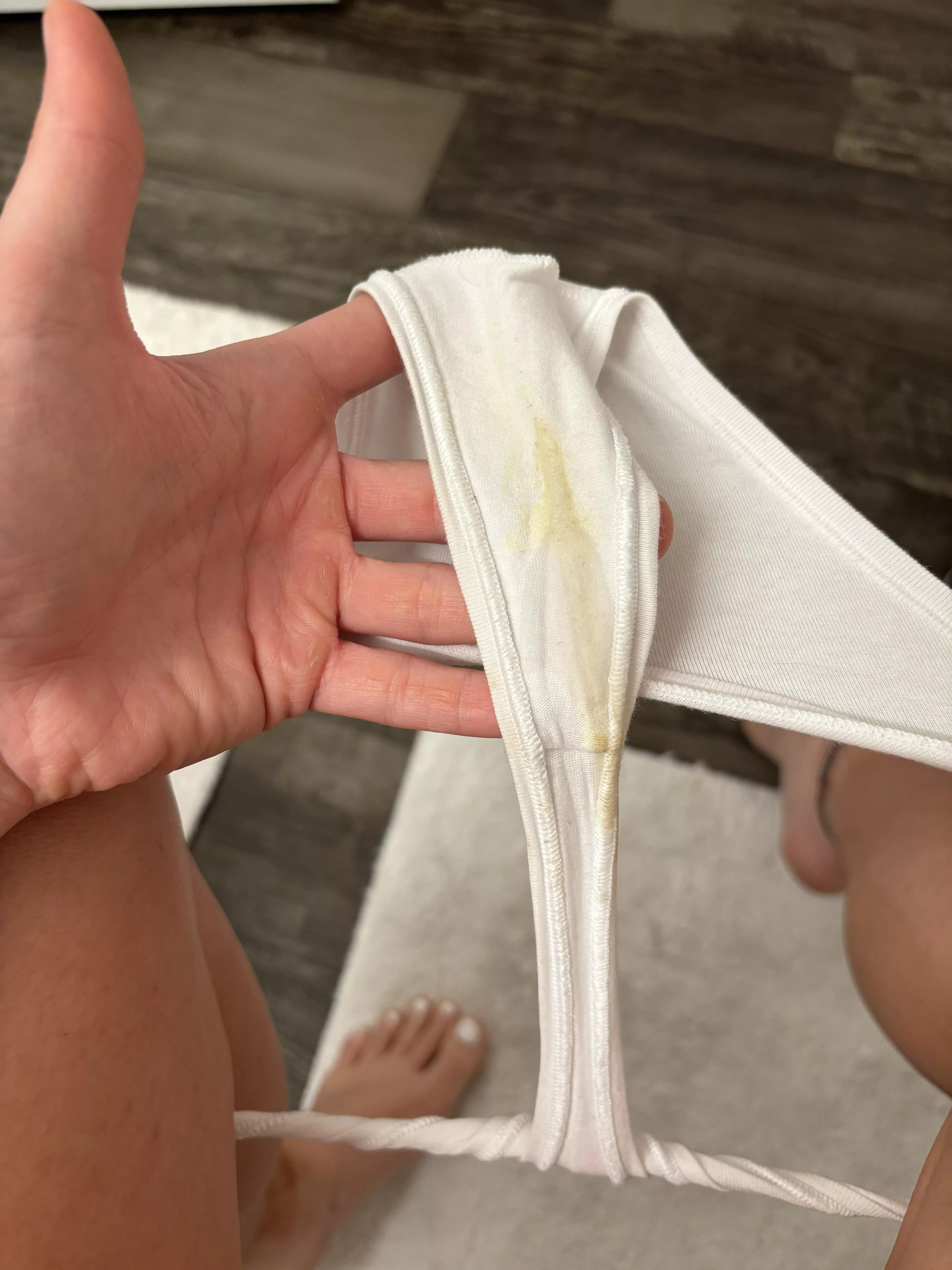 Date night / morning cardio panties 😉  posted by thehappy_soles