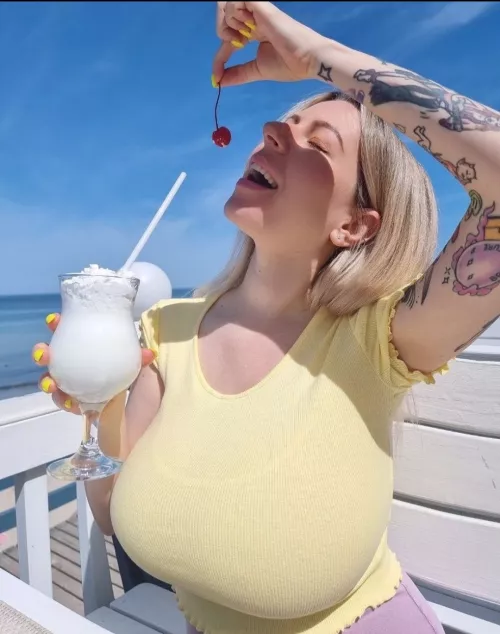 Delicious by juanpueblo12