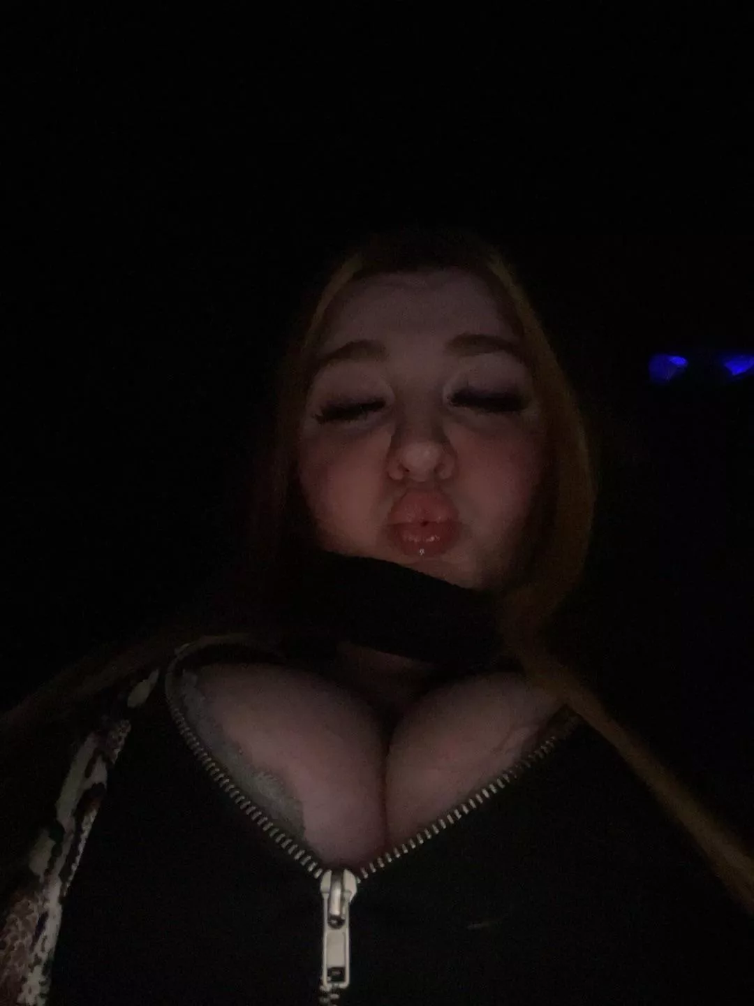 Did you miss meeee? posted by Iowa_ginger