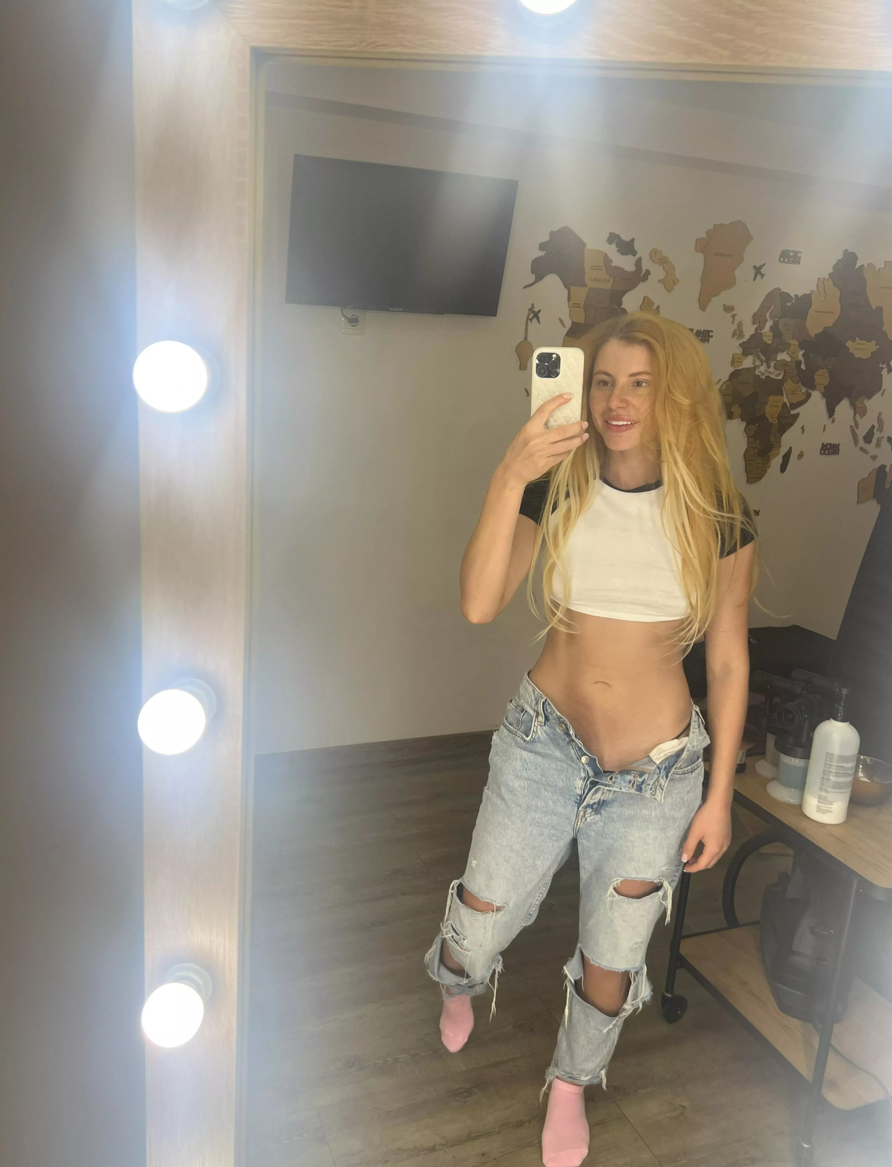 Do you want me to meet you like this from work posted by Fondlyoutput