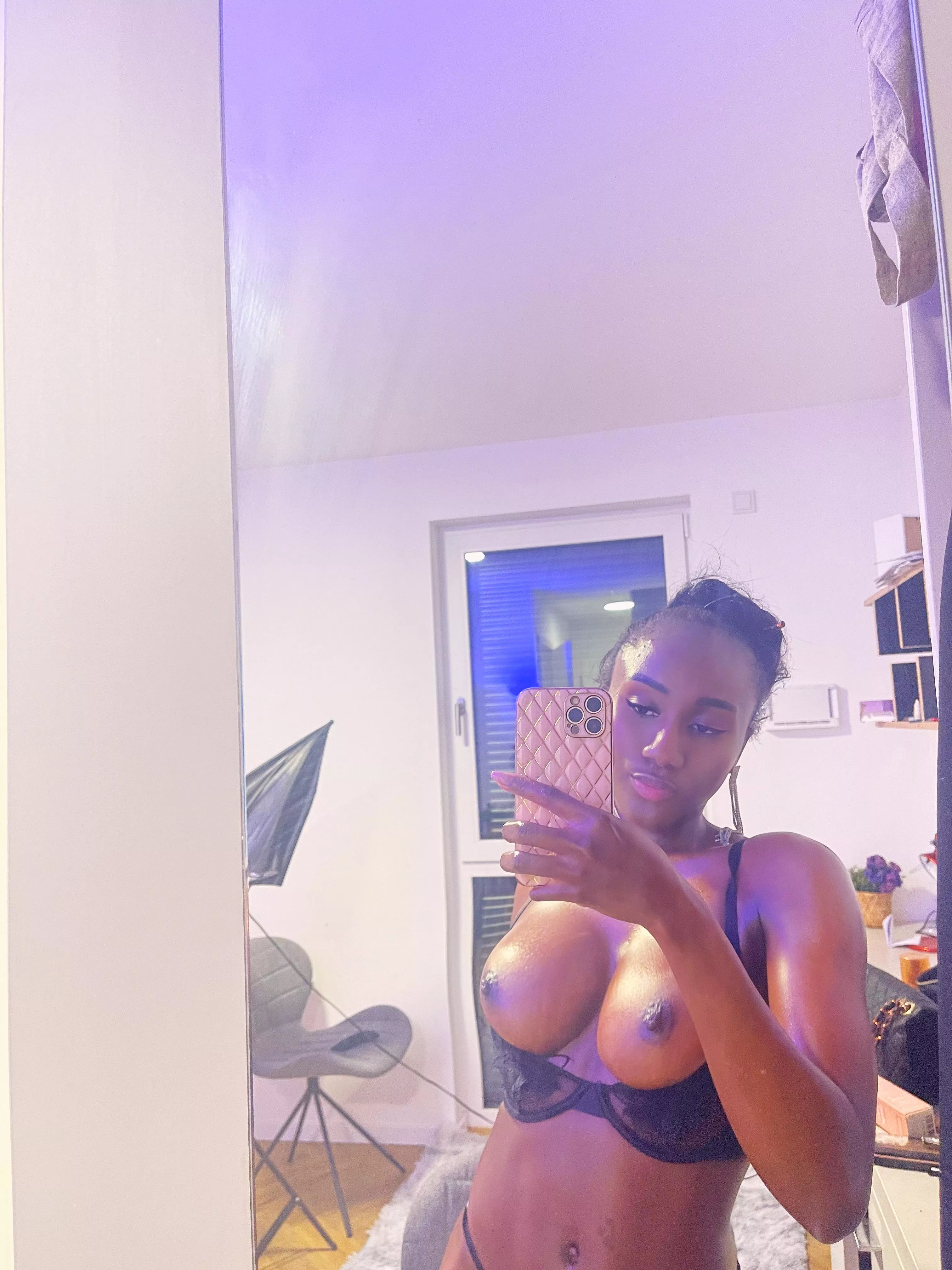 Good girls never wear bra posted by dreamy_dalia