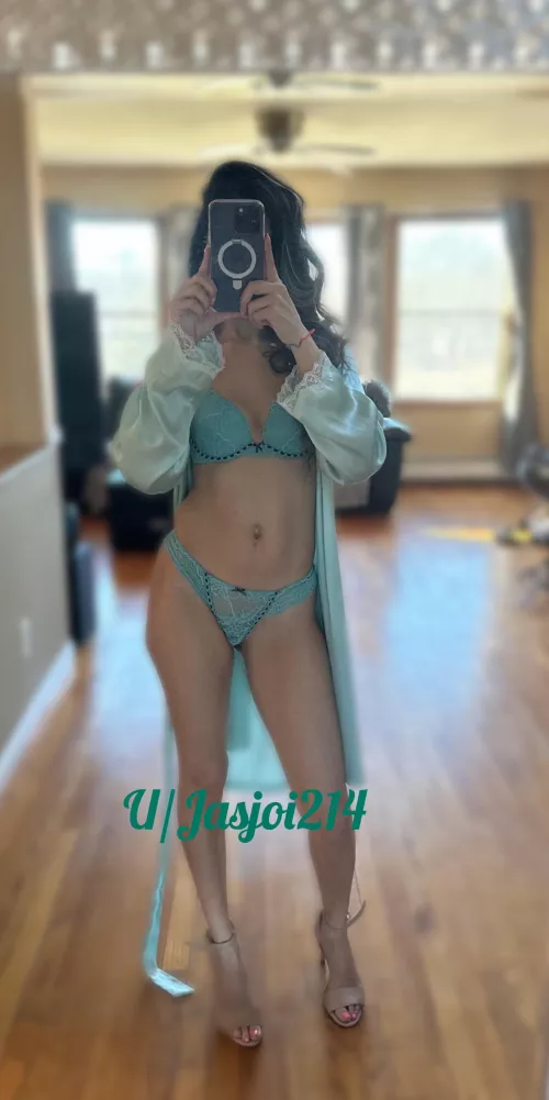 Green or blue whatever it is I bet you it will look better on your floor  by Jasjoi214