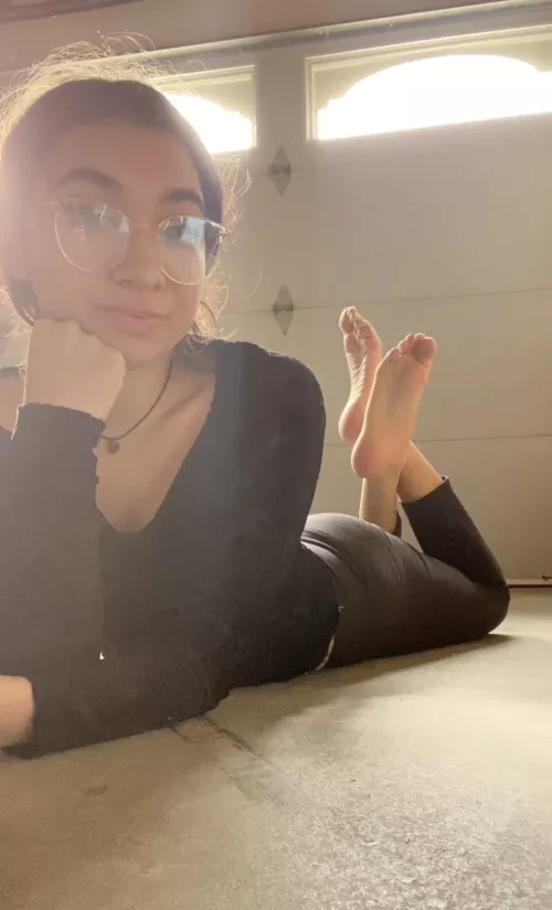 hey! would it be a problem if i need someone to worship my soles? :) 💜 by MercurySoles
