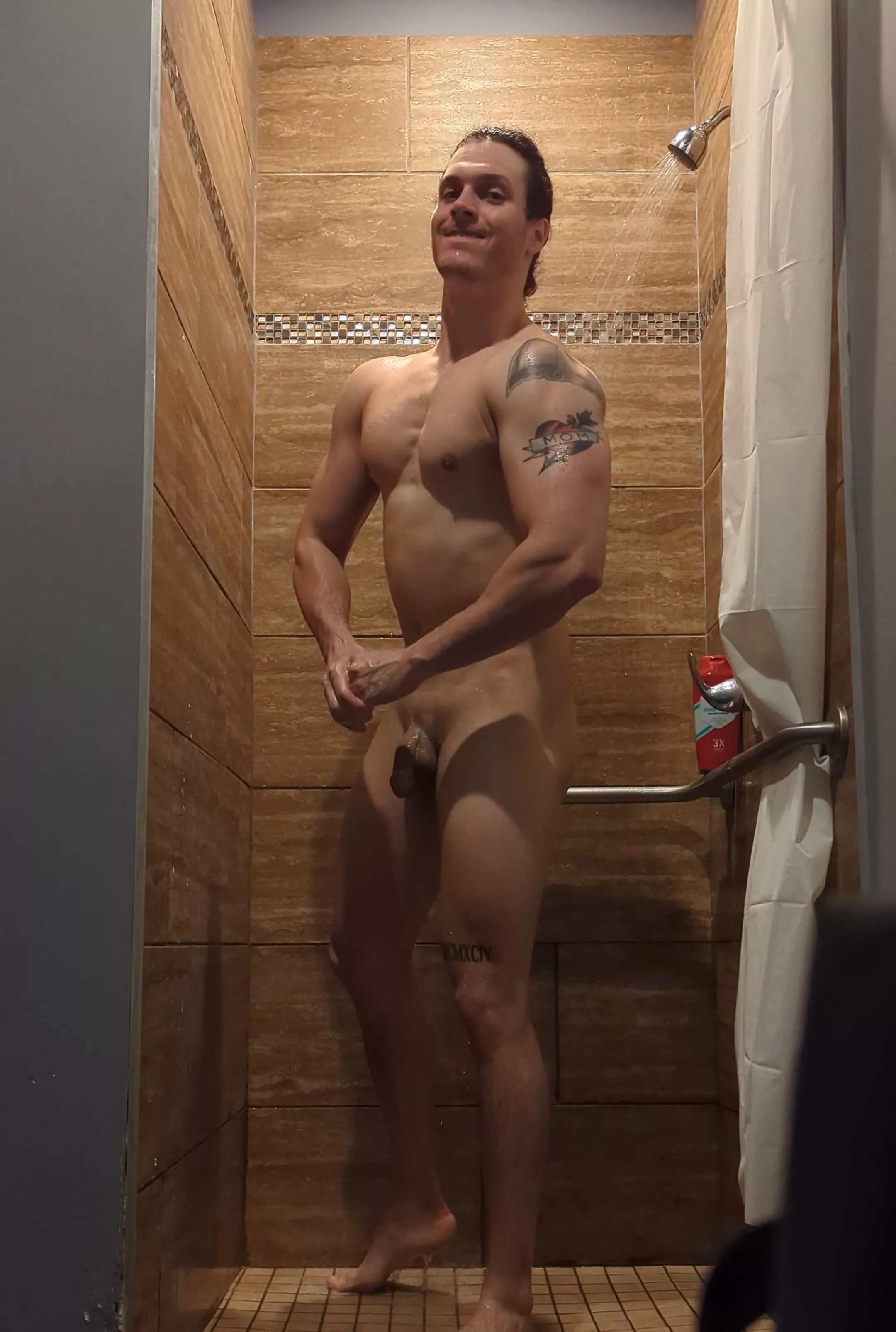 Hold on tight  posted by meaty_tarzan
