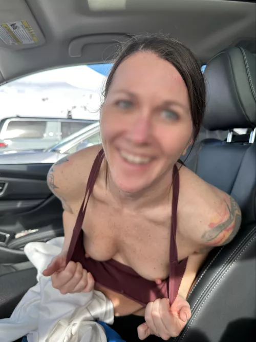 Honk if you love pointy nips:) by therealjondonson