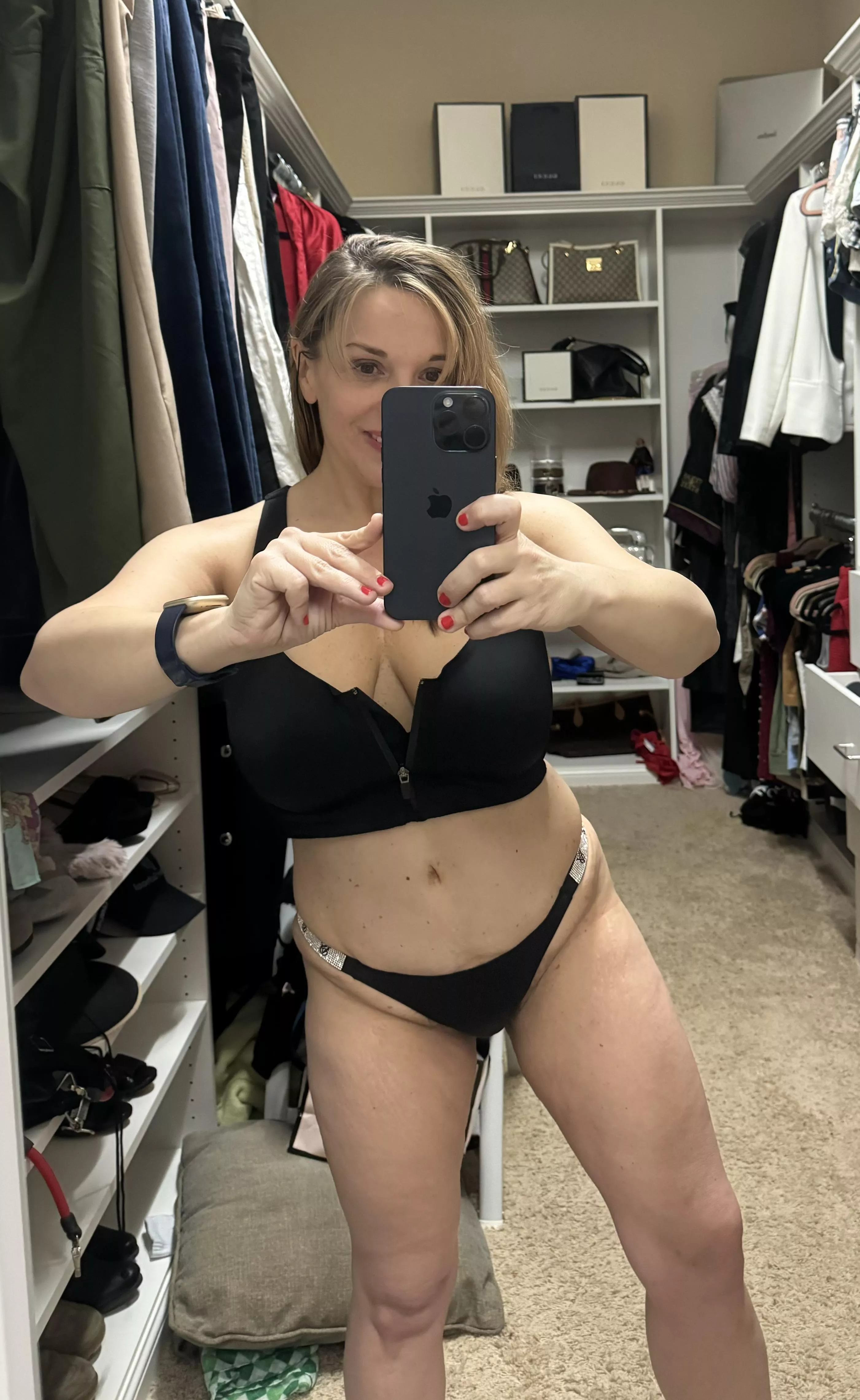 I want to play posted by HotPepperMILF