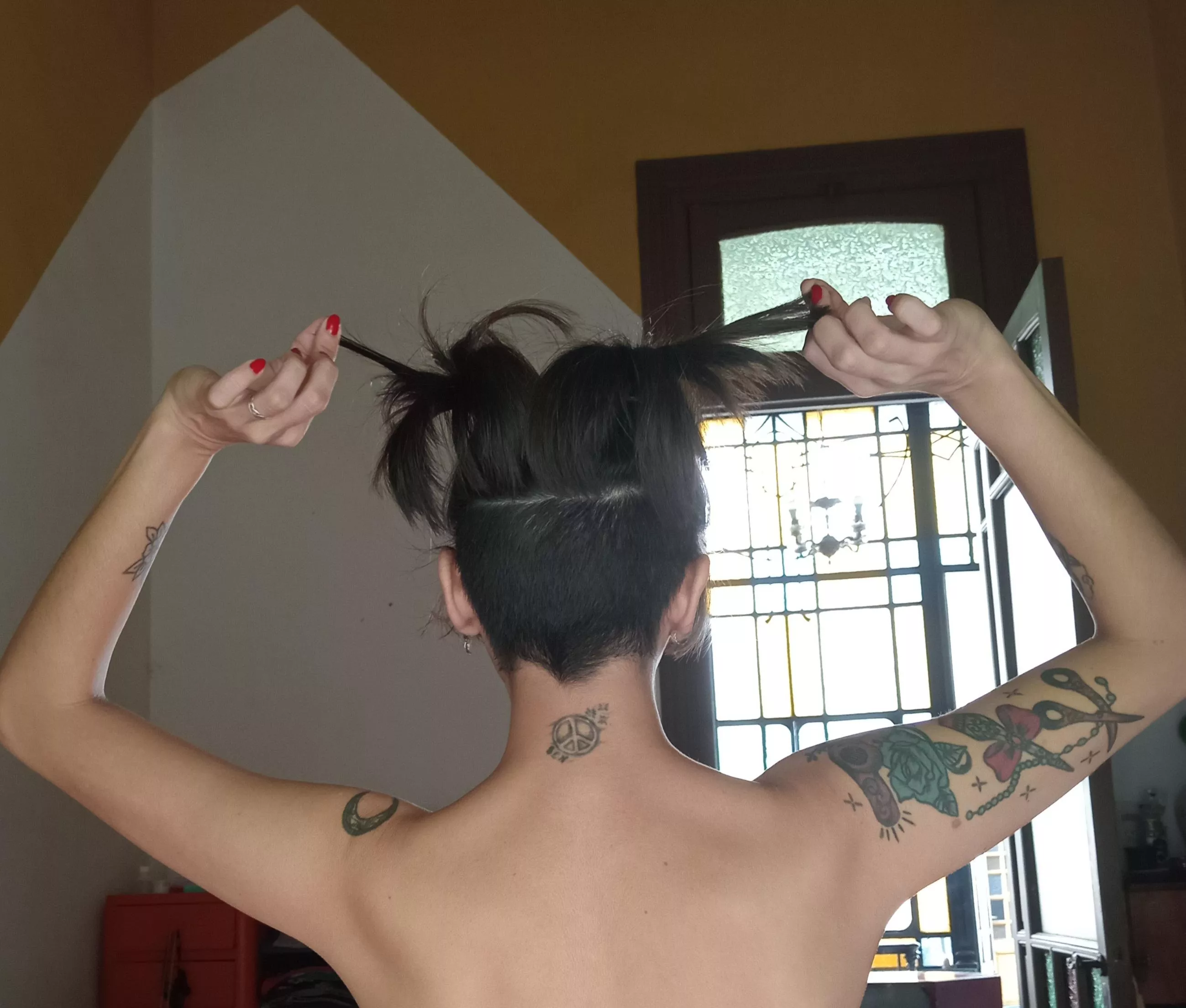 I will turn the buzzer to zero... your task will be to look at me while I do it and want to lick the back of my neck. posted by Missdominayei