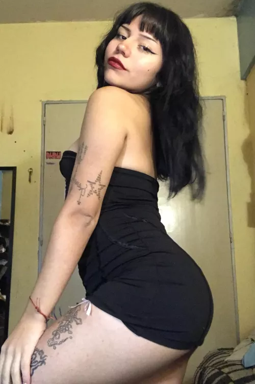 Im gonna wear this on our first date, hope you dont mind by confused_donkey