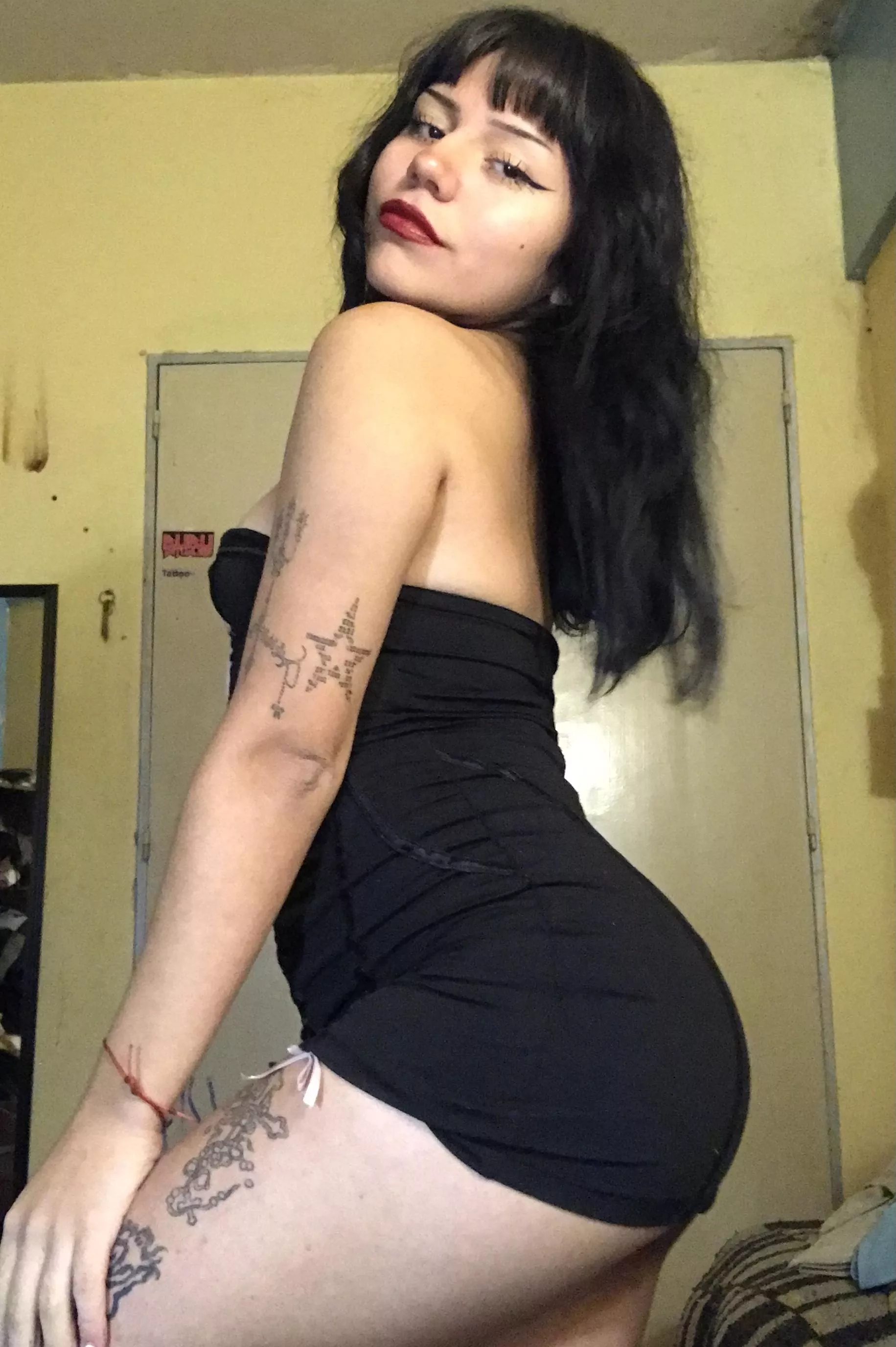 Im gonna wear this on our first date, hope you dont mind posted by confused_donkey