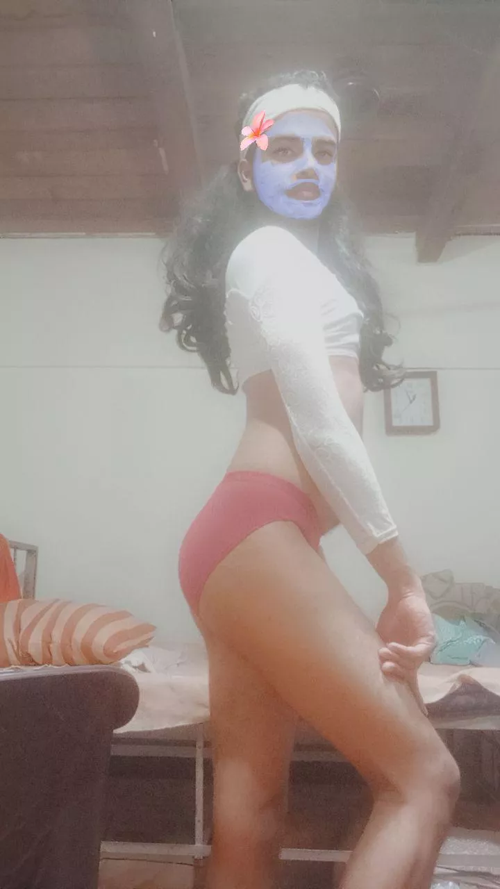 I'm your petite lil slut daddy [19] posted by sofiaparker666