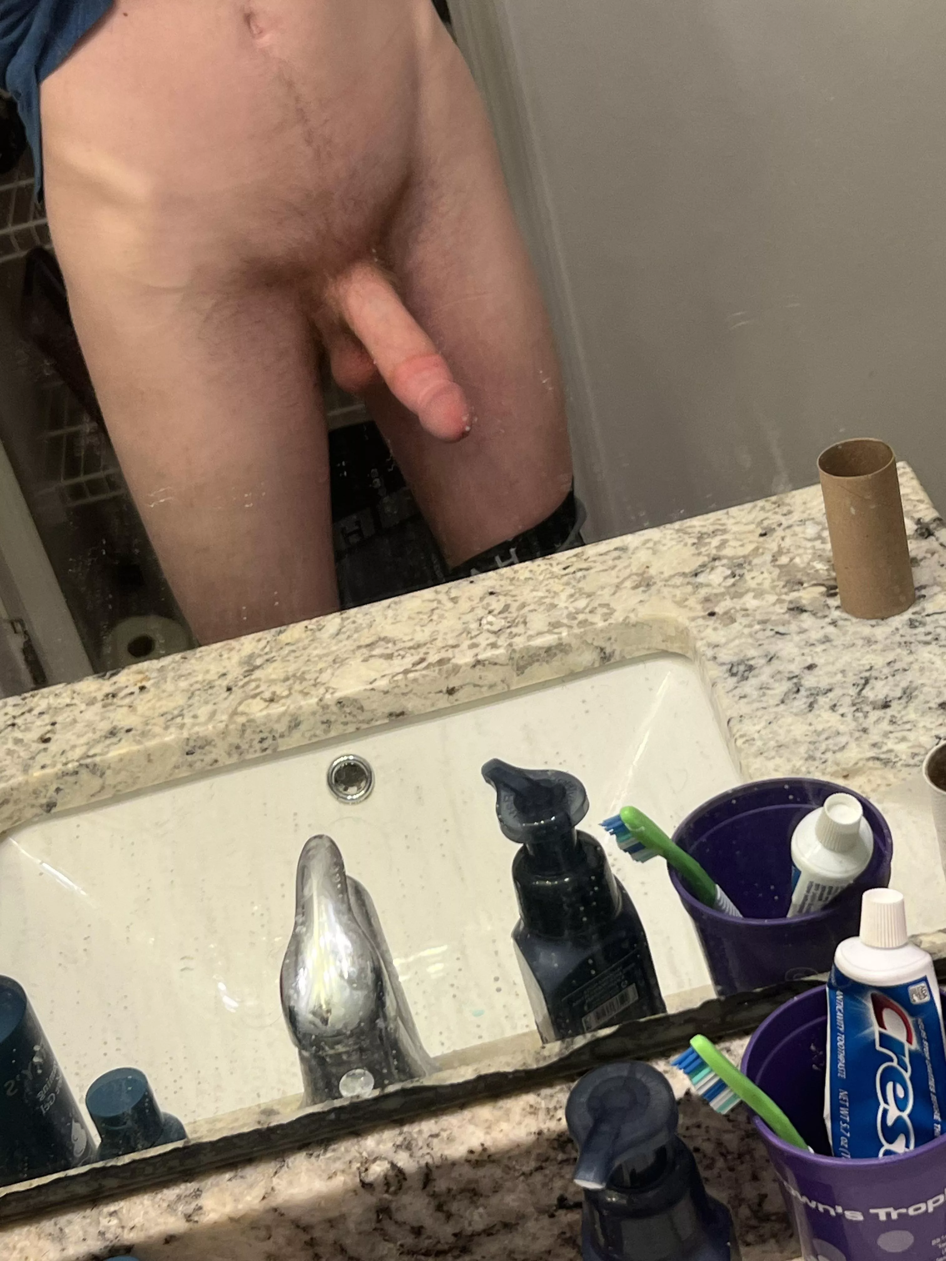 Just another horny teen posted by heythere000111000