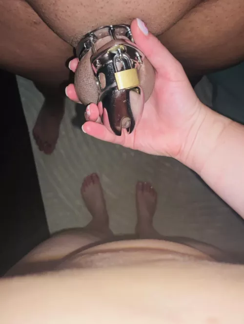 My story yesterday seemed to get a lot of attention. Here I am locked for her 🔐 by thatant-