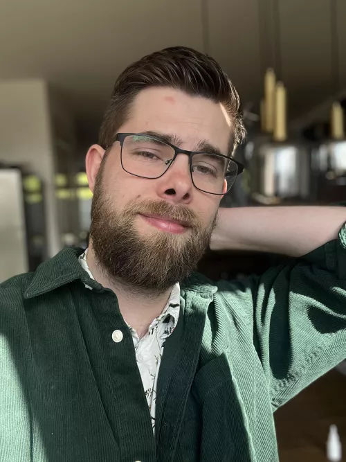 Omw to play some D&D 😏✨ by EarthyOtter