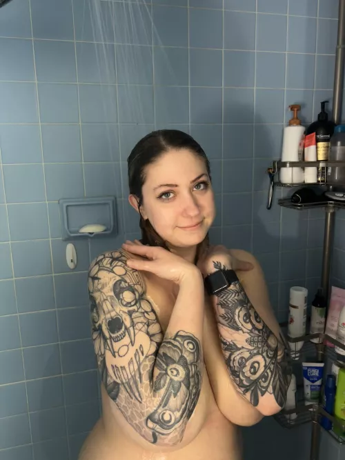 Rae (@LightRae) [OnlyFans] by LightRaePlays