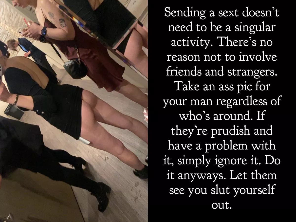 Sexting in public posted by PottyCaptions