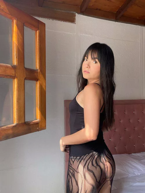 Shhhh! my parents are home.. by LexieLia