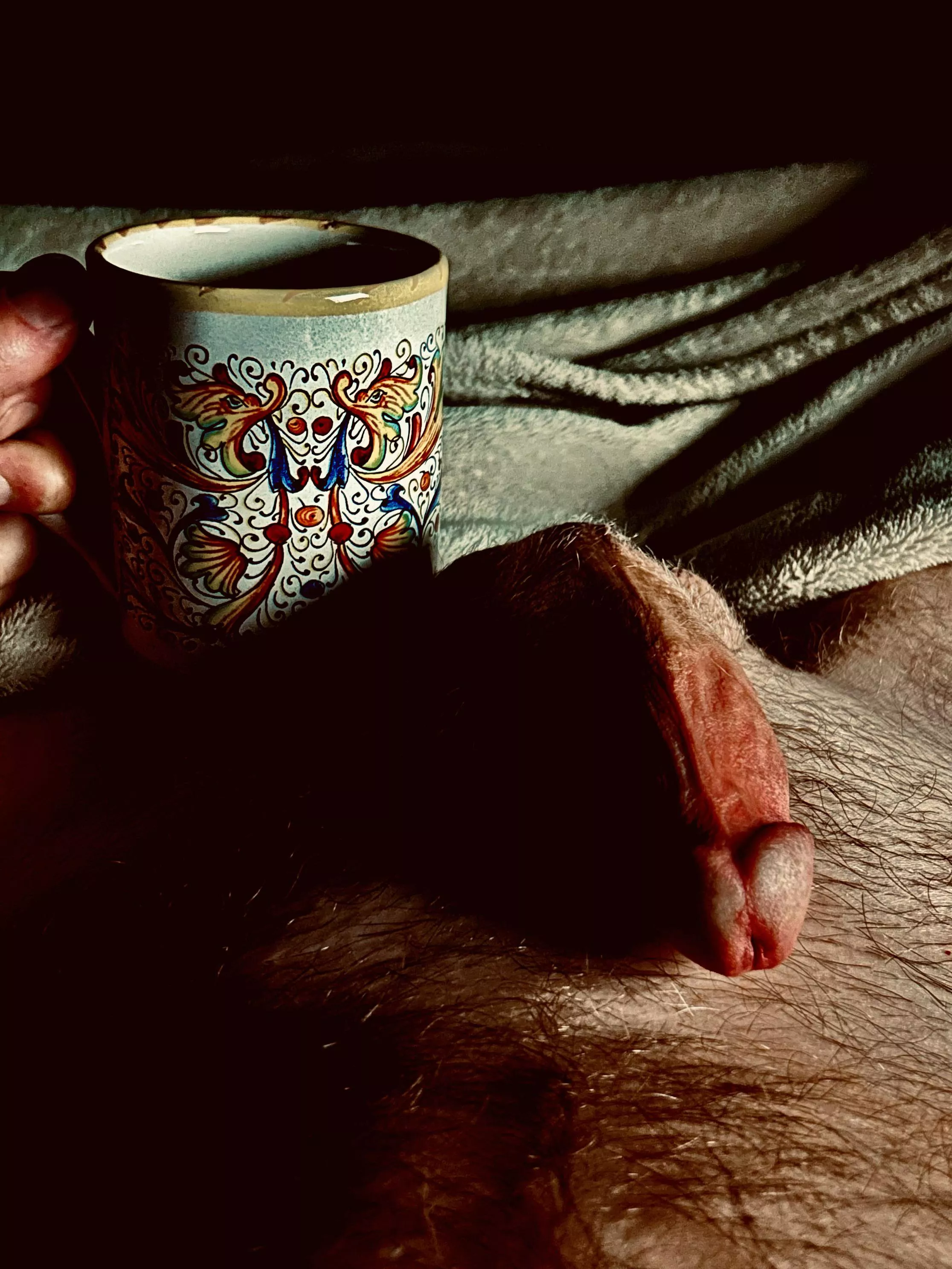 Sunday morning. John is in the wash posted by mufasjg