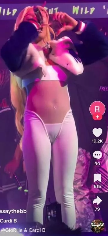 This belongs here…😎…man, GloRilla can get it tho! 💪. She got that fat, FAT! 🤩🤤 posted by samsneed456