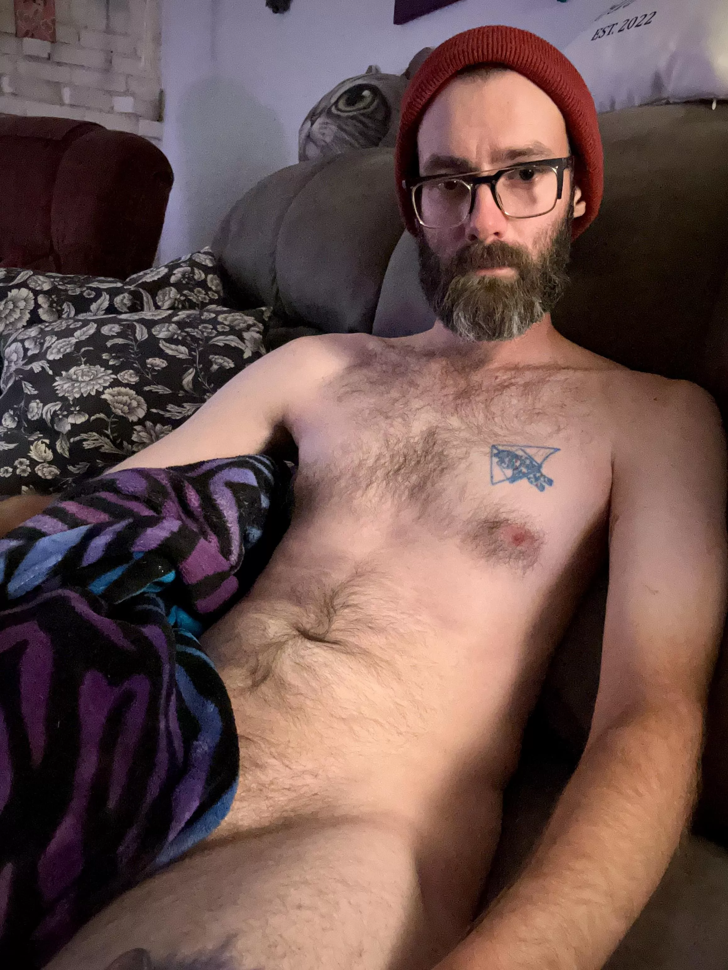 Wanna cuddle? posted by DodyWithaD