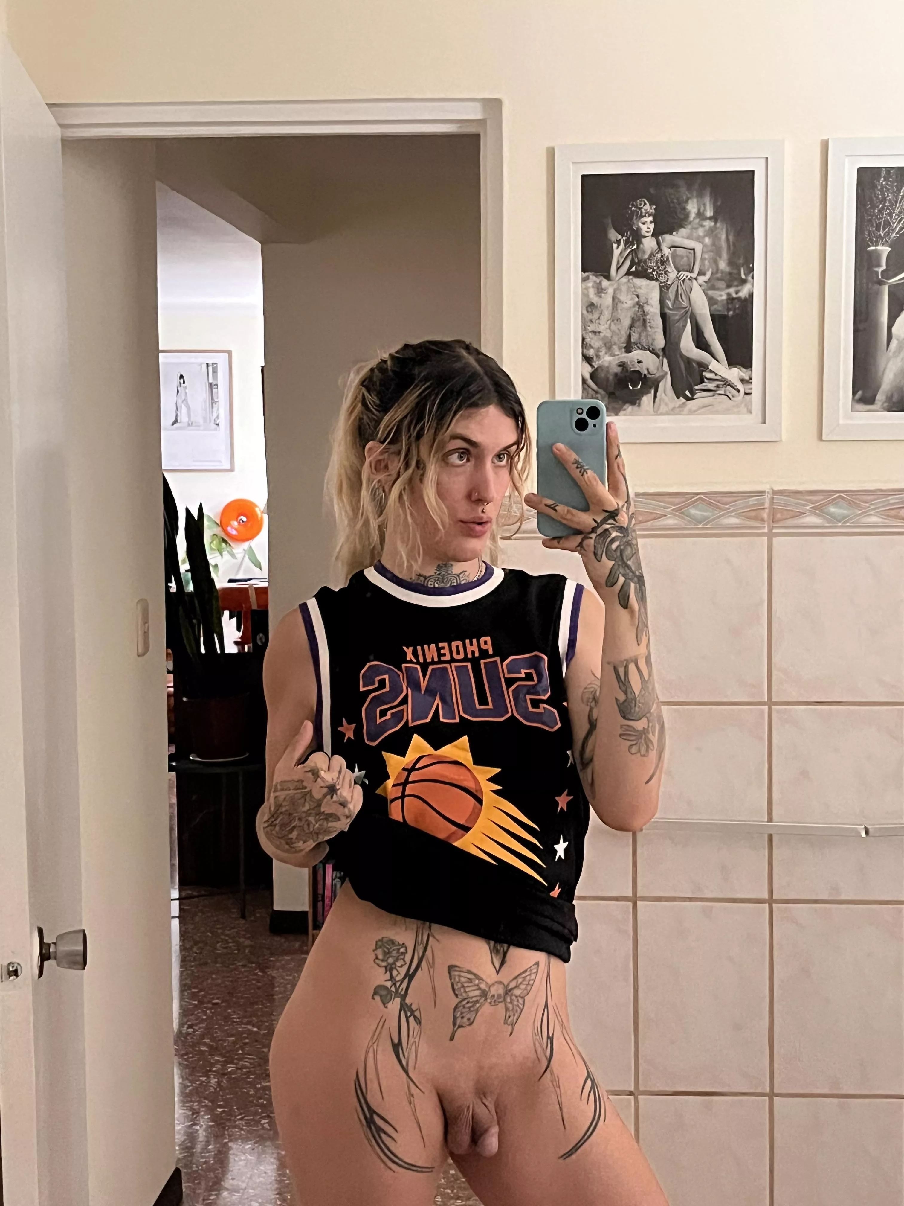 What better than a tgirl who likes basketball? posted by helloizzzy