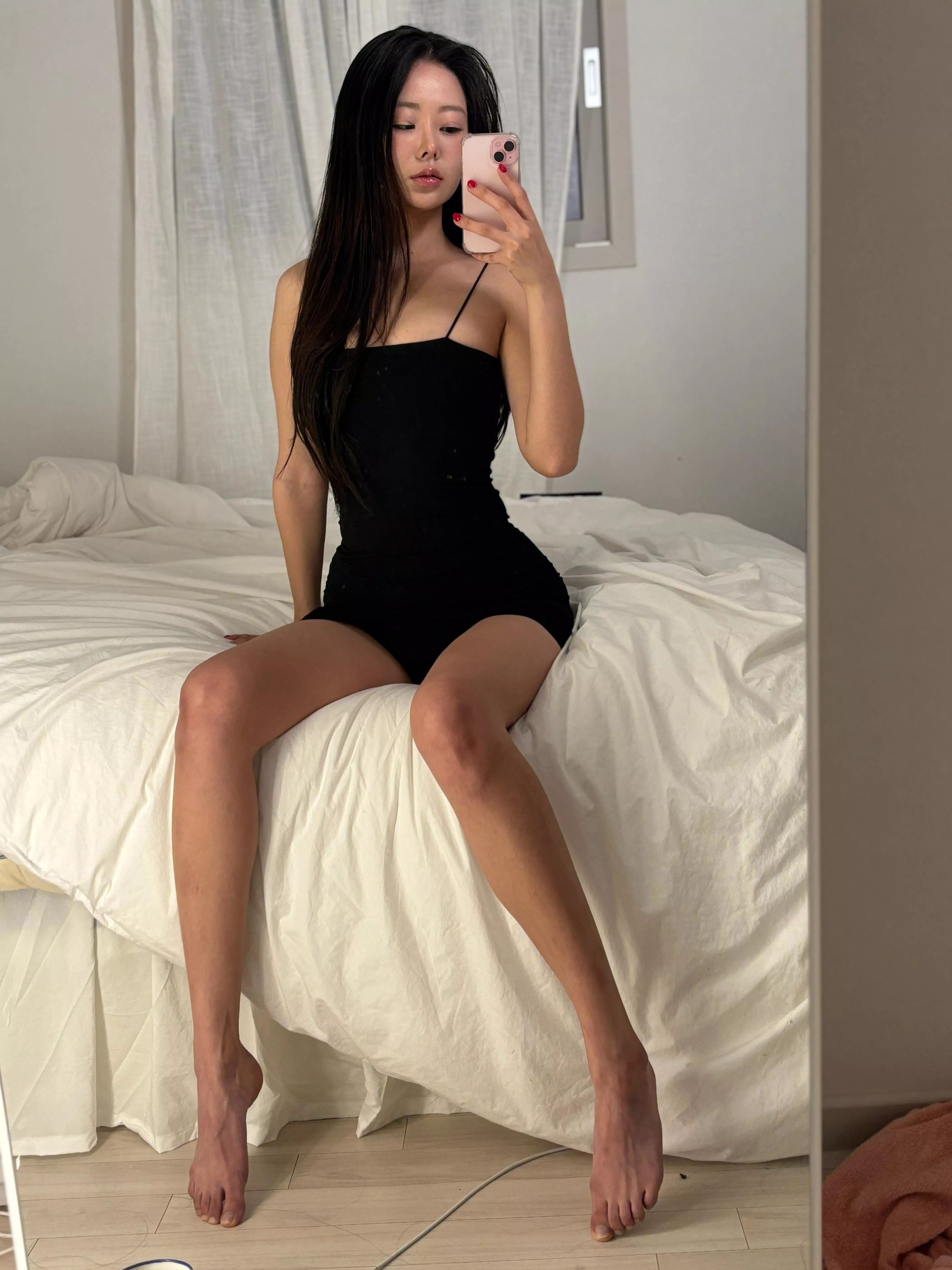 Young petite could use some teasing c; posted by xoo_Chloe