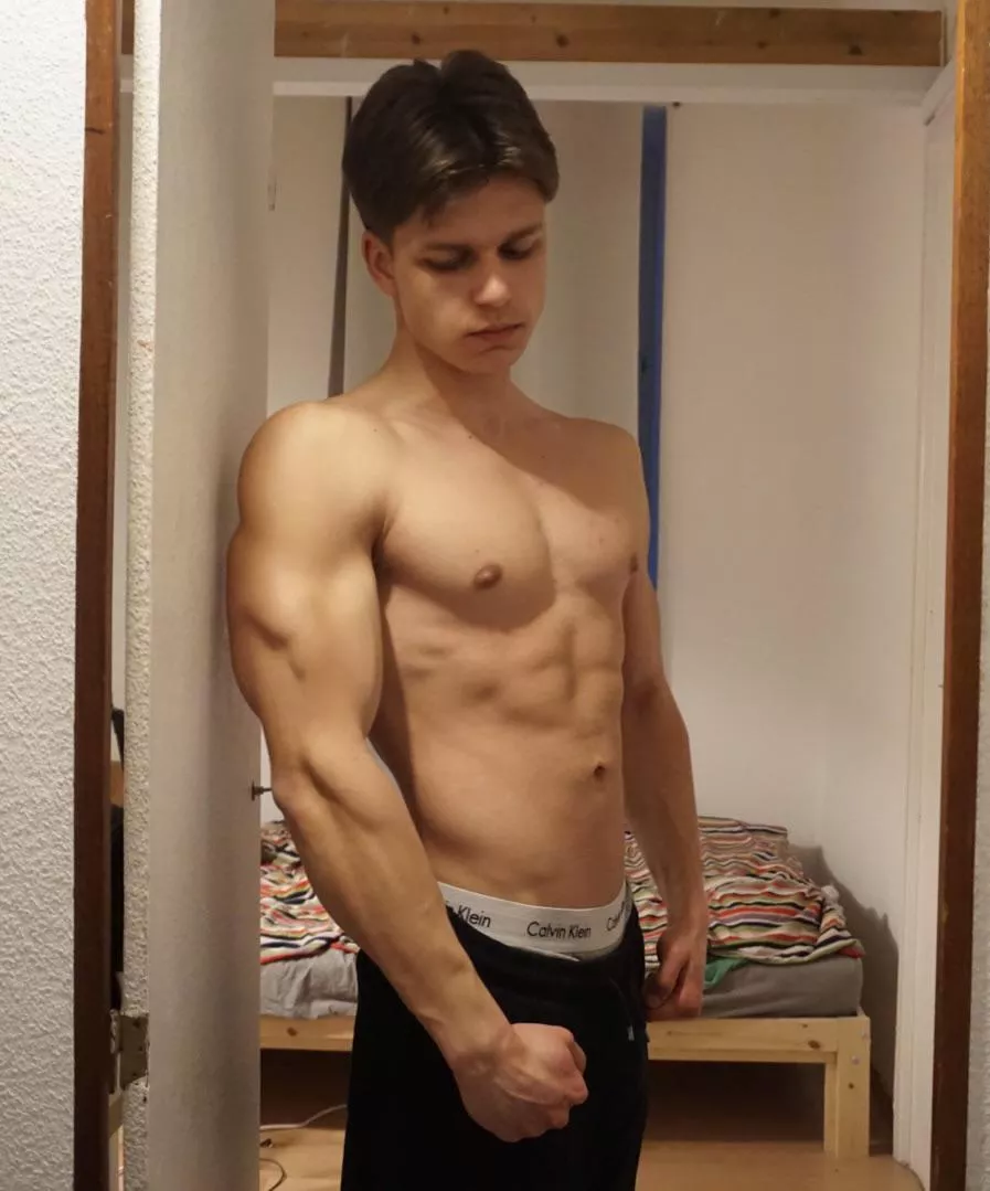 (19)Can I be your gym buddy? posted by Select_Equipment4297