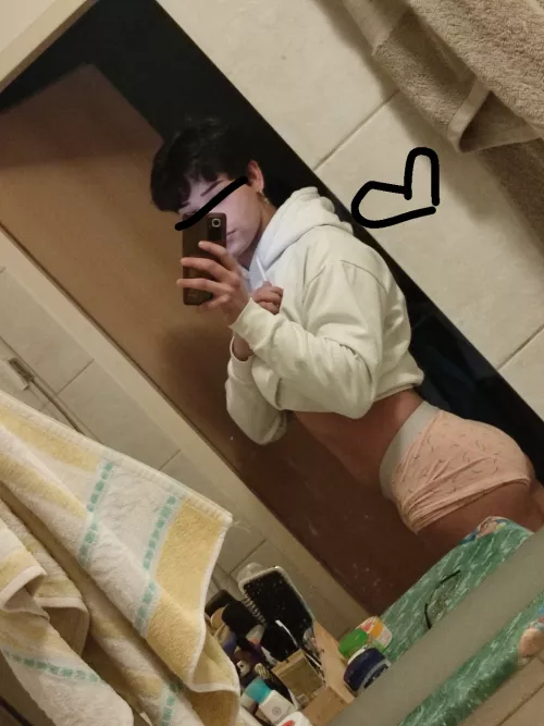 20 insta ywsprince boys text me  by Familiar_Tip_36