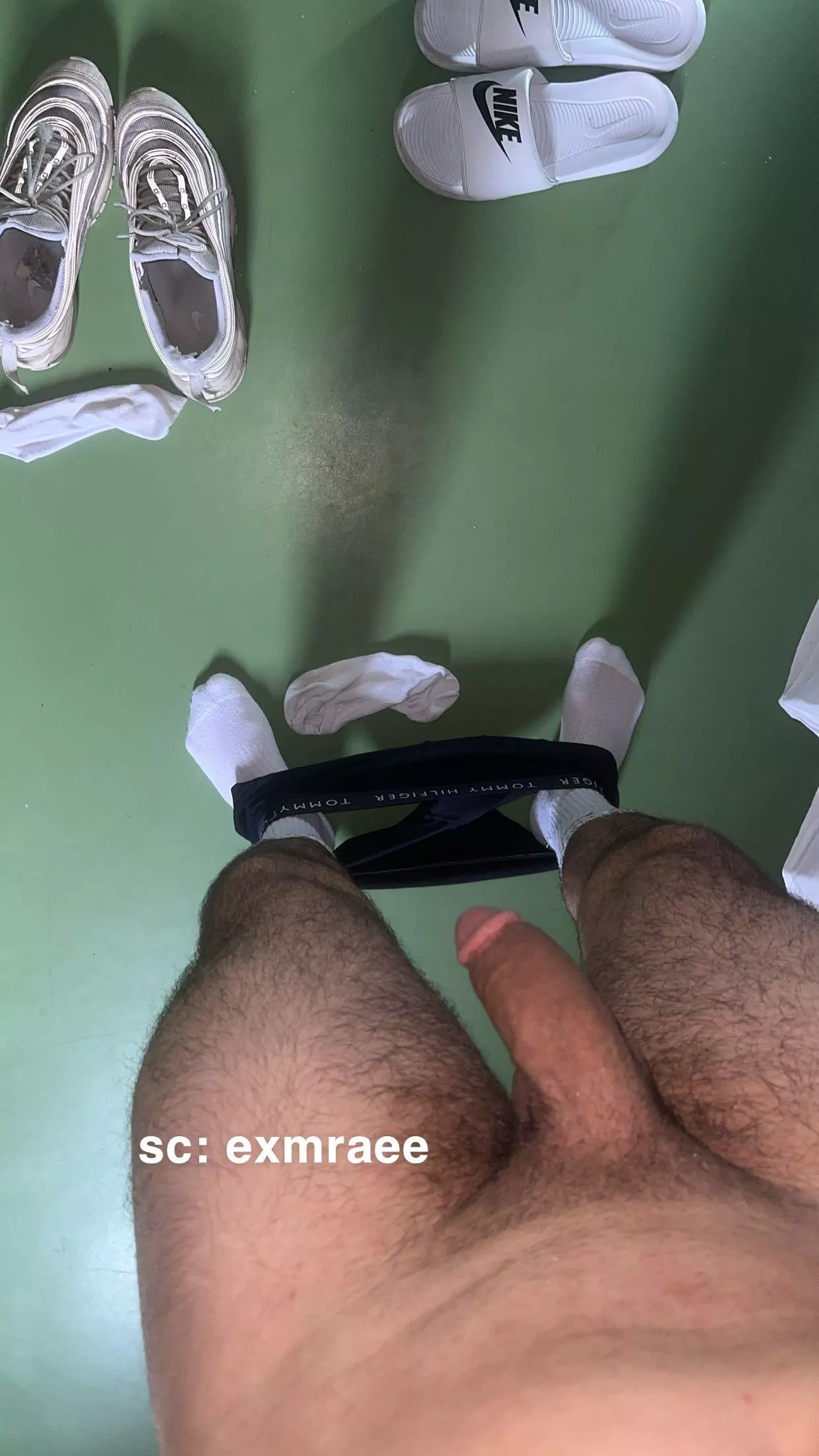 21 Germany, dm or snap me if you are hairy - sc: exmraee posted by gaygermanturk