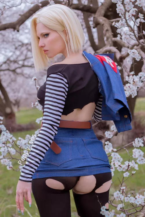 Android 18 cosplay by Peppy_cos by peppy_cos
