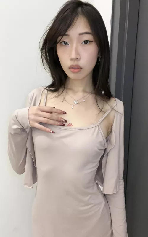 Anyone looking for an asian naughty girlfriend? by Mbradyb3