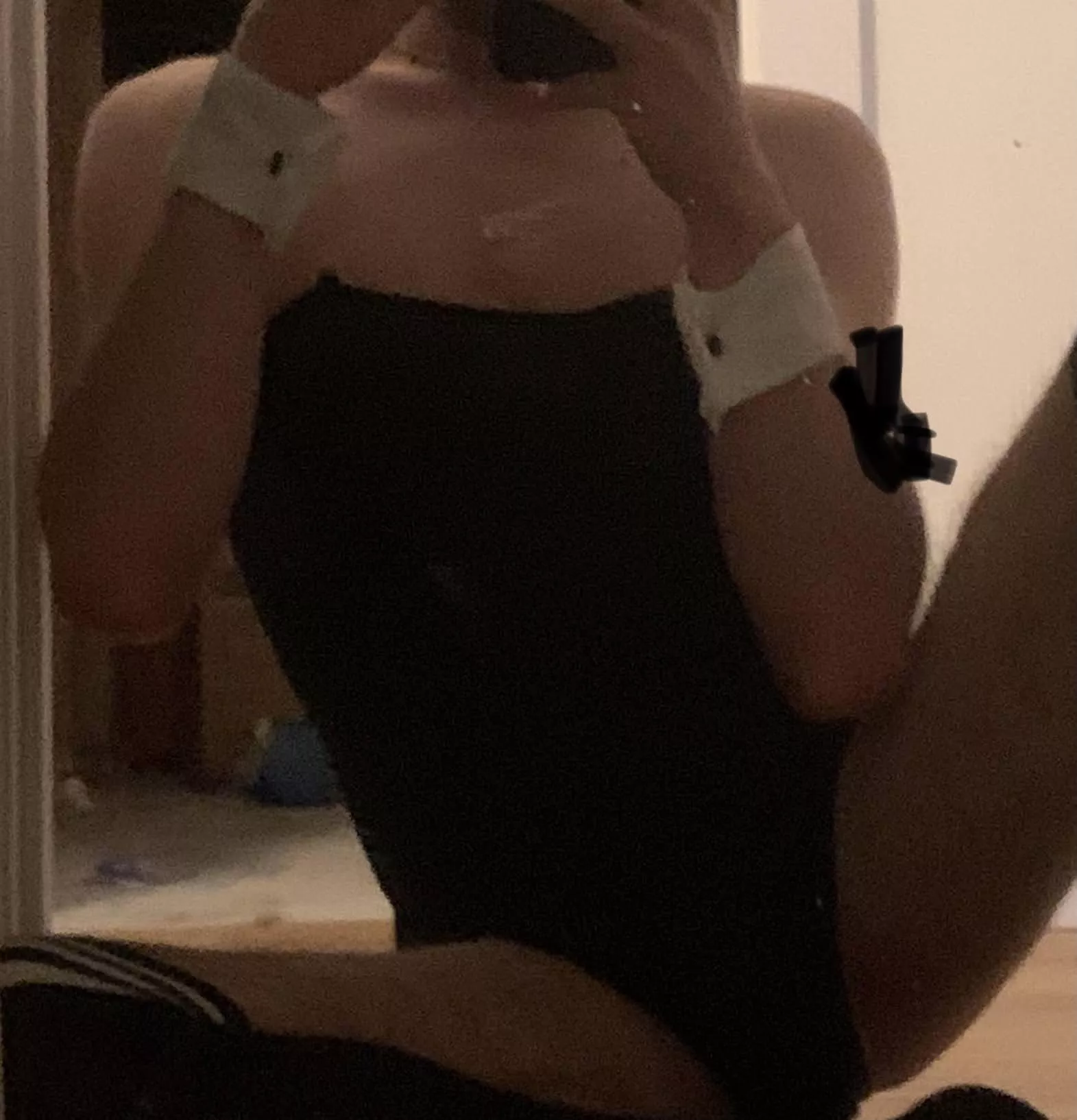 been a while since i dressed up, need some more motivation lol🍌😩🫣 posted by karaolivia55