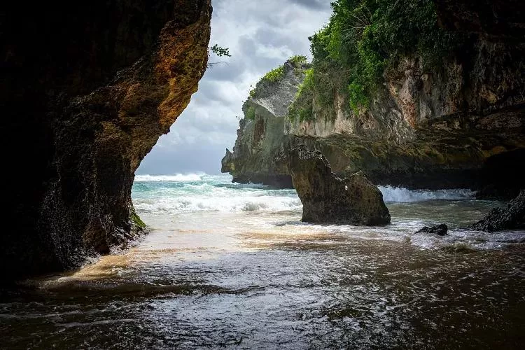 Blue Point Beach, Ungasan, Bali posted by SCDestiny