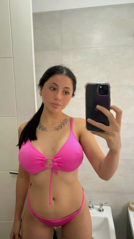 can i ride you infront of this mirror? posted by Glitter2bunny