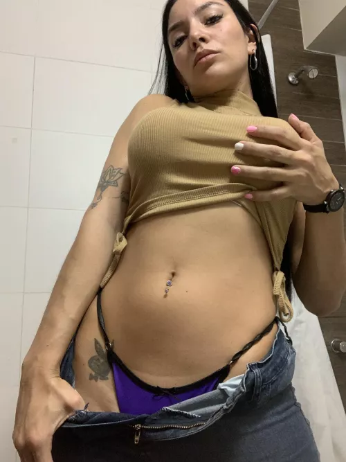 Caress my little button by rufinav2512