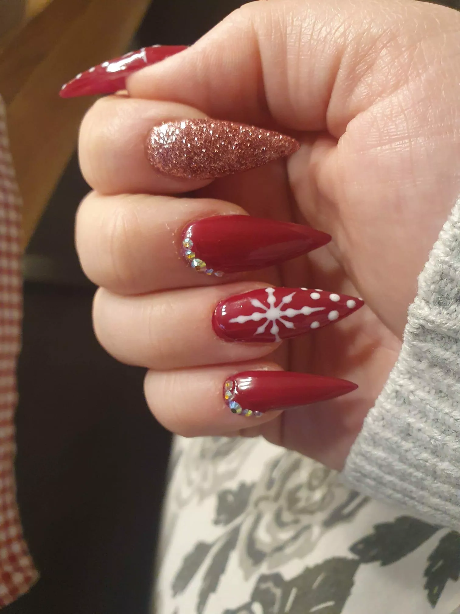 Christmas desing of last year. Tomorrow I get my new babies. So exited 😱 and U? posted by HarleyHavest