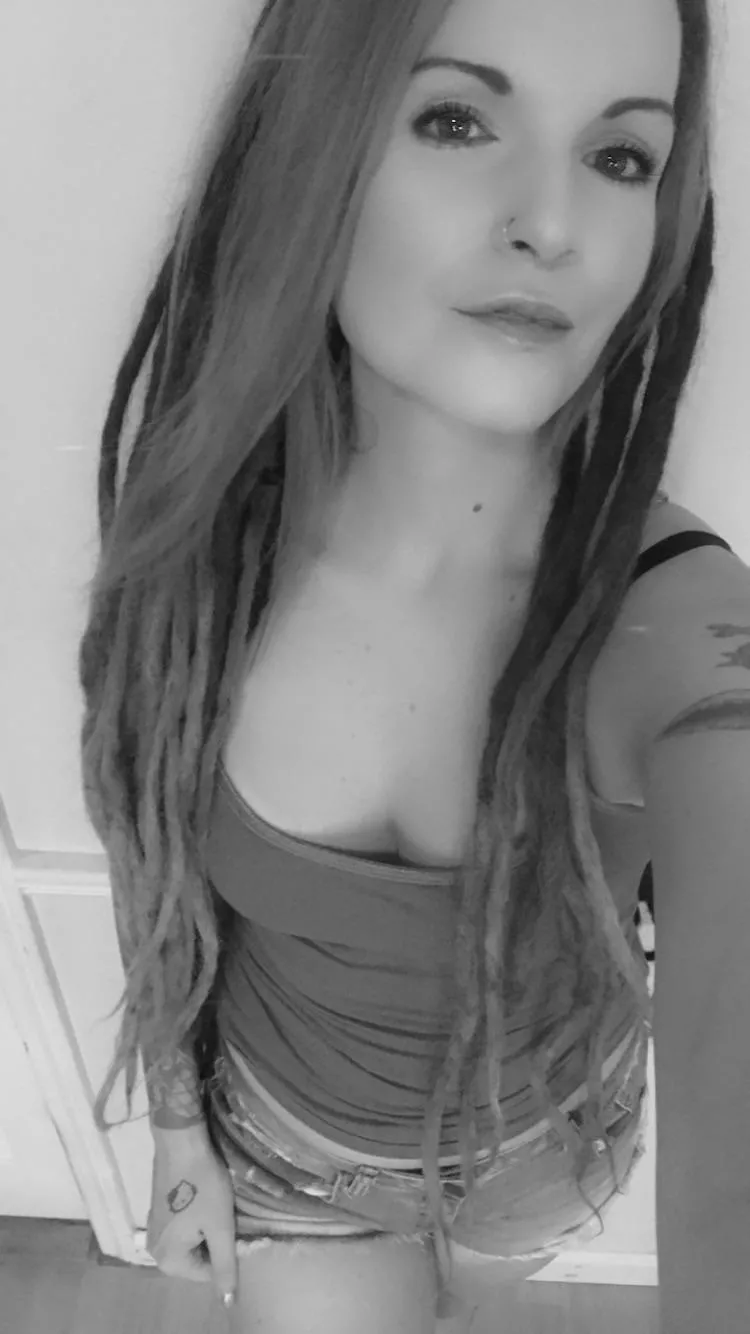 Classy and sassy posted by Amaleiigh