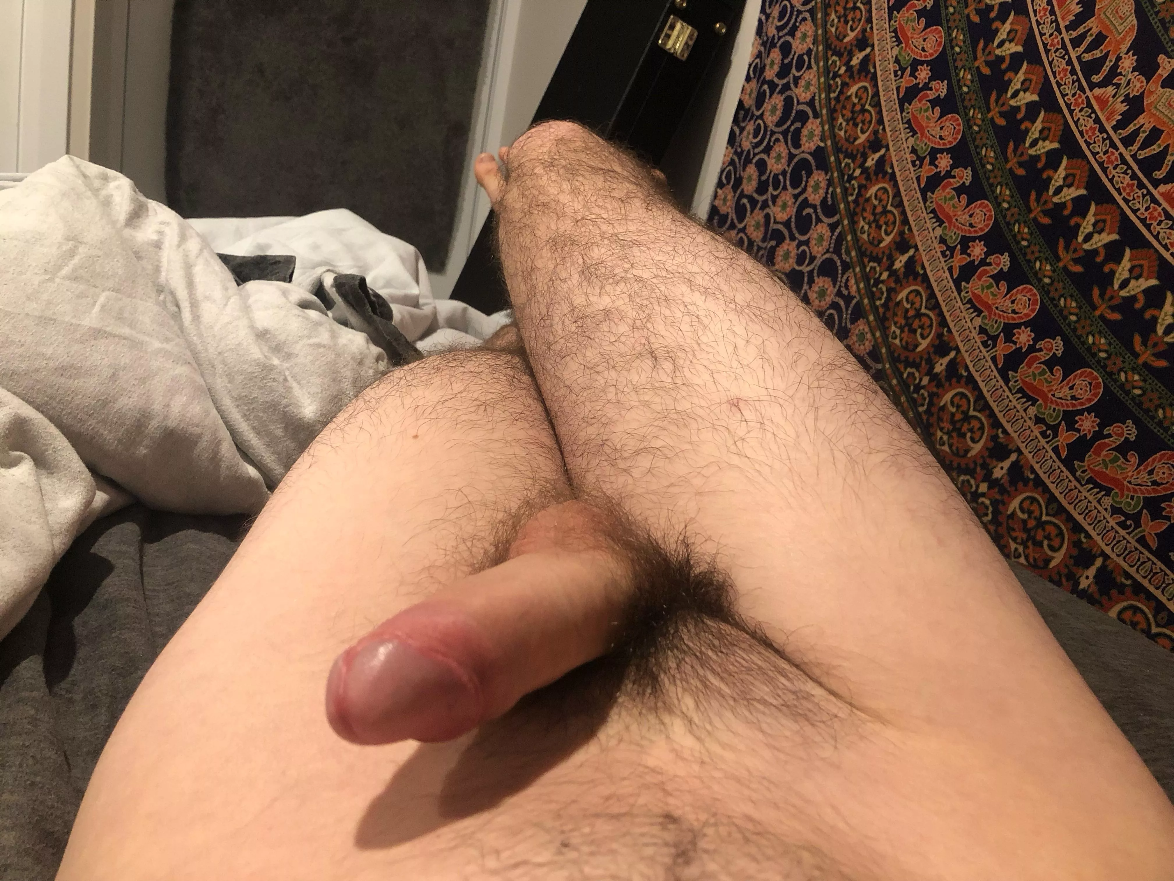 Dm me for nudes and sexting posted by diagonal_fish
