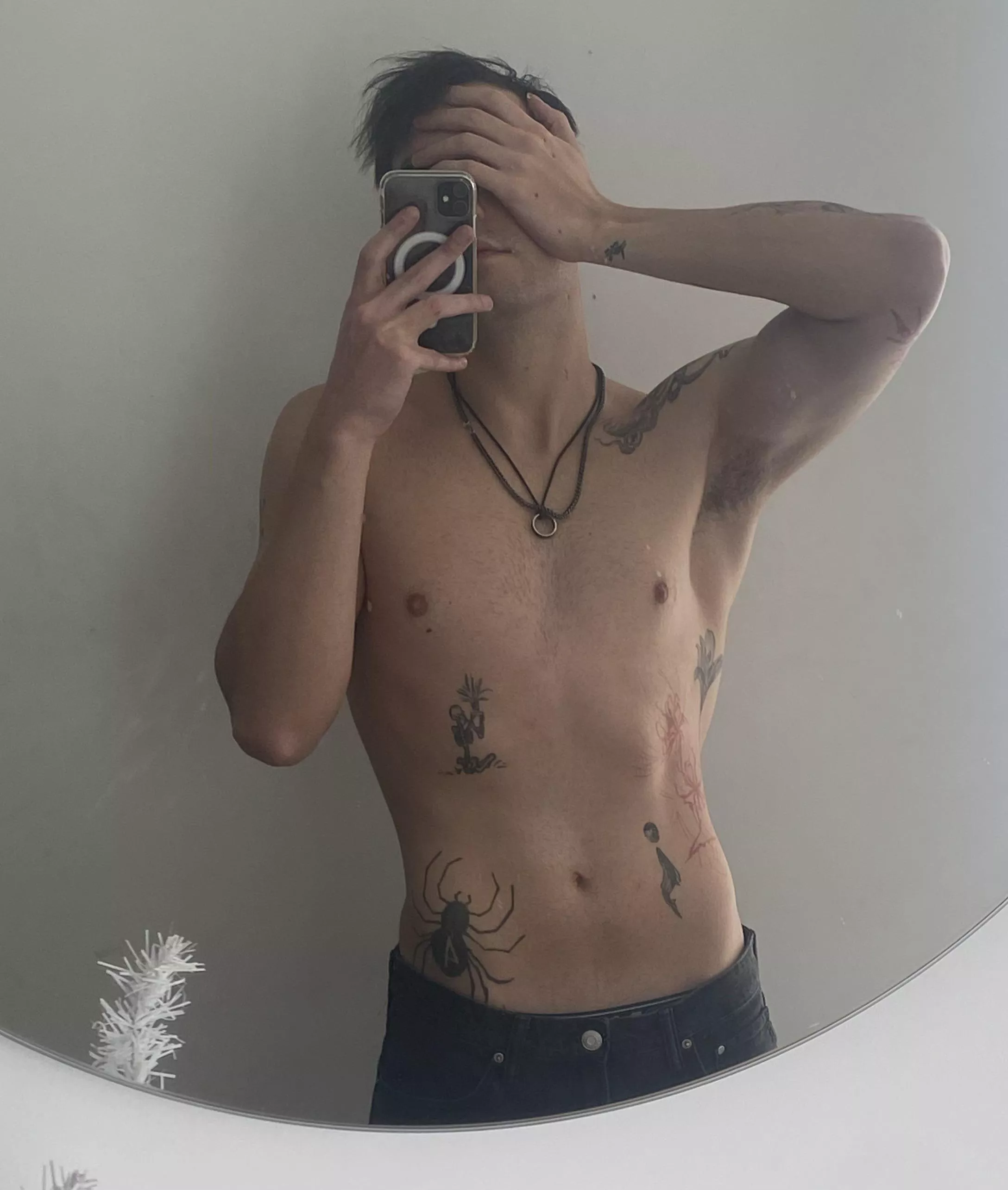 First post :) posted by Kraveravenn