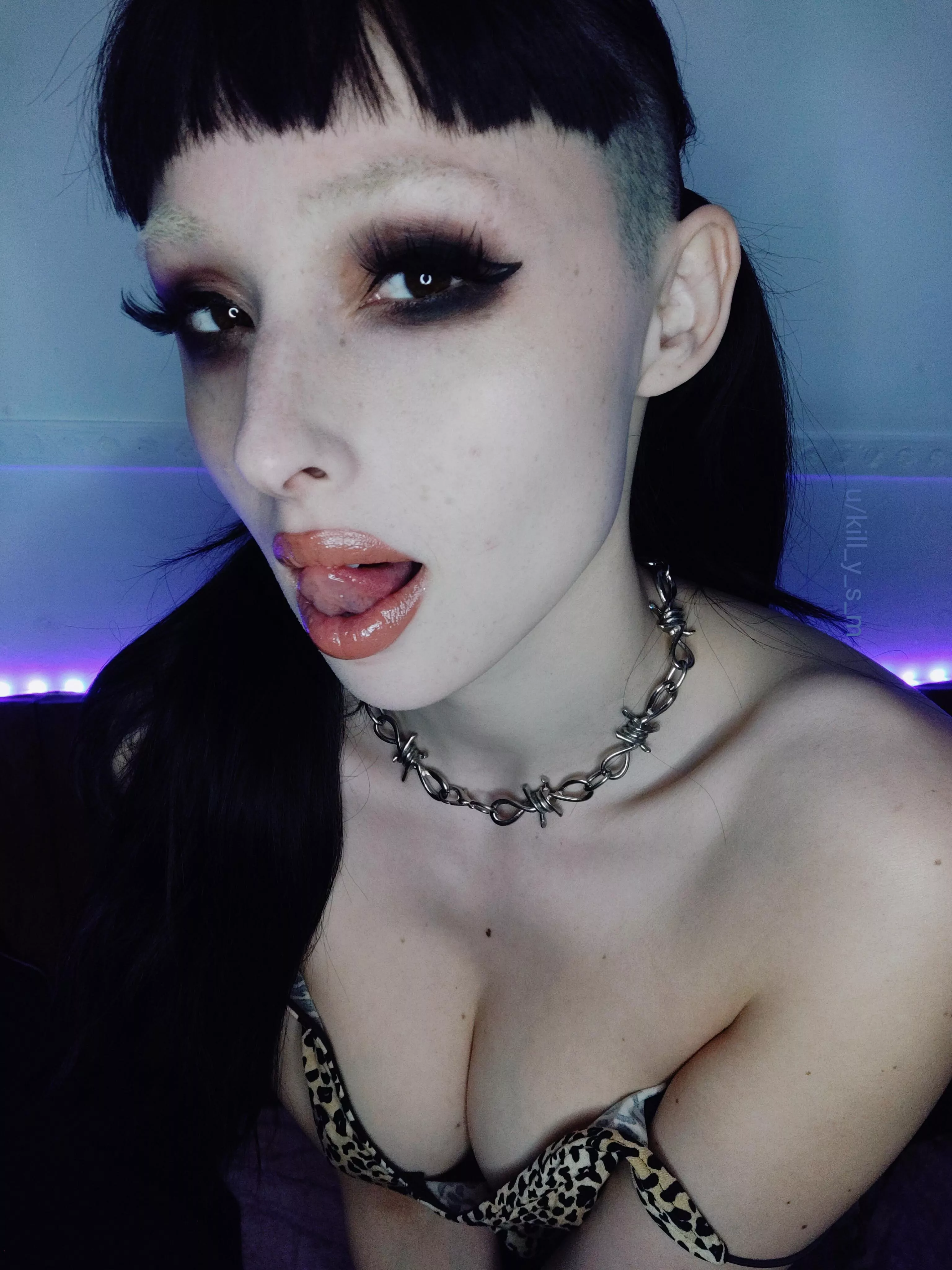 Flirting with ya posted by kill_y_s_m