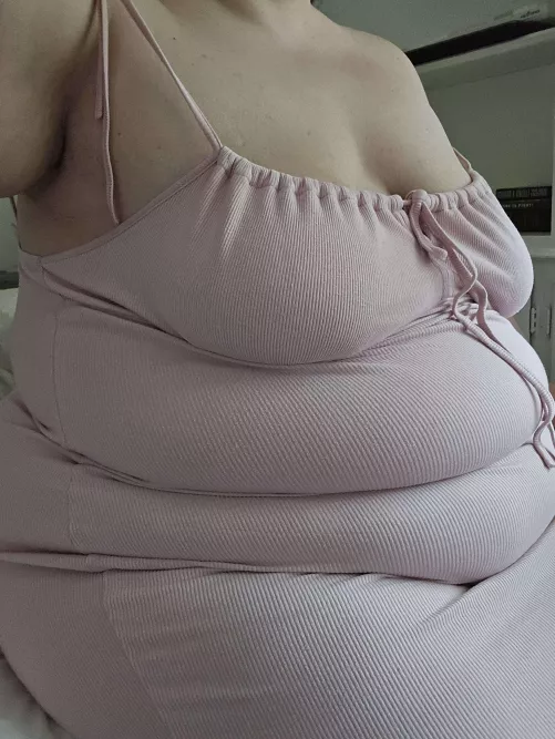 Got so many rolls I decided to open a bakery. >:3 by cupidtoussaint